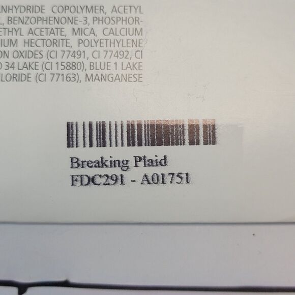 Color Street Breaking Plaid nail polish strips NIP - Picture 5 of 5